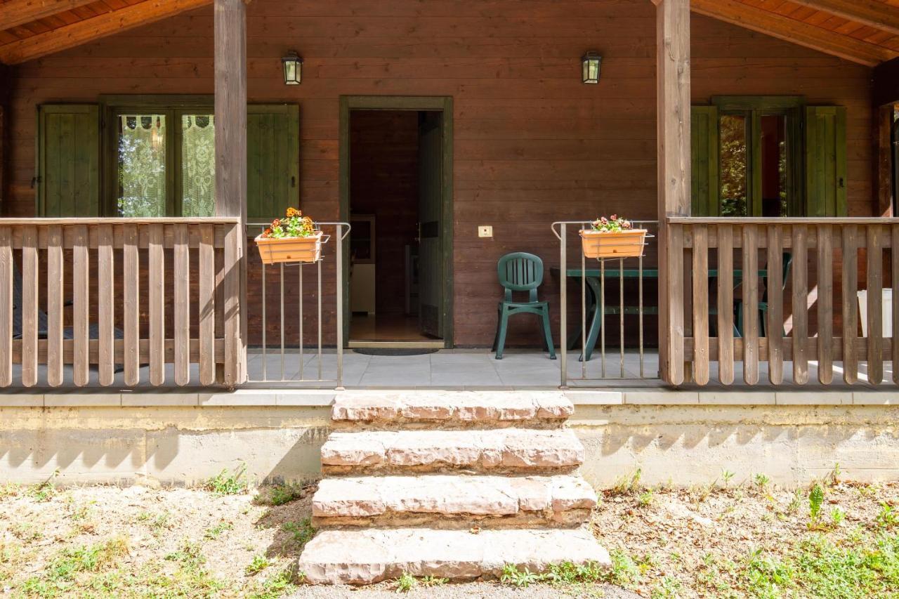 Villaggio Anemone - Chalet Anemone Capanne di Sillano Esterno foto